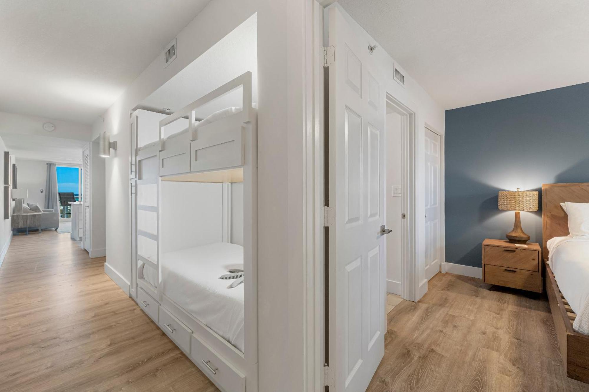 Pelican Beach Resort By Panhandle Getaways Destin Rum bild