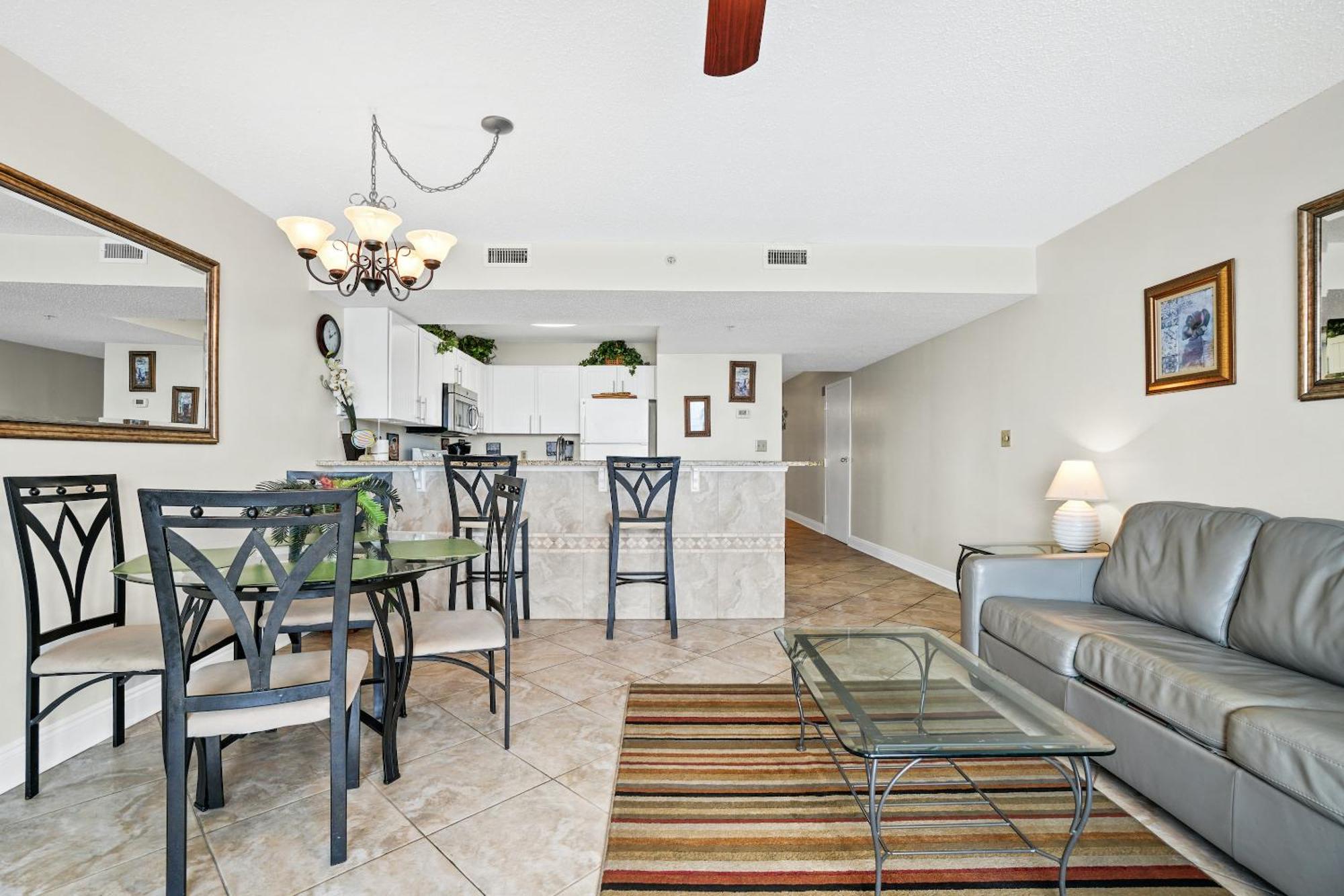 Pelican Beach Resort By Panhandle Getaways Destin Rum bild
