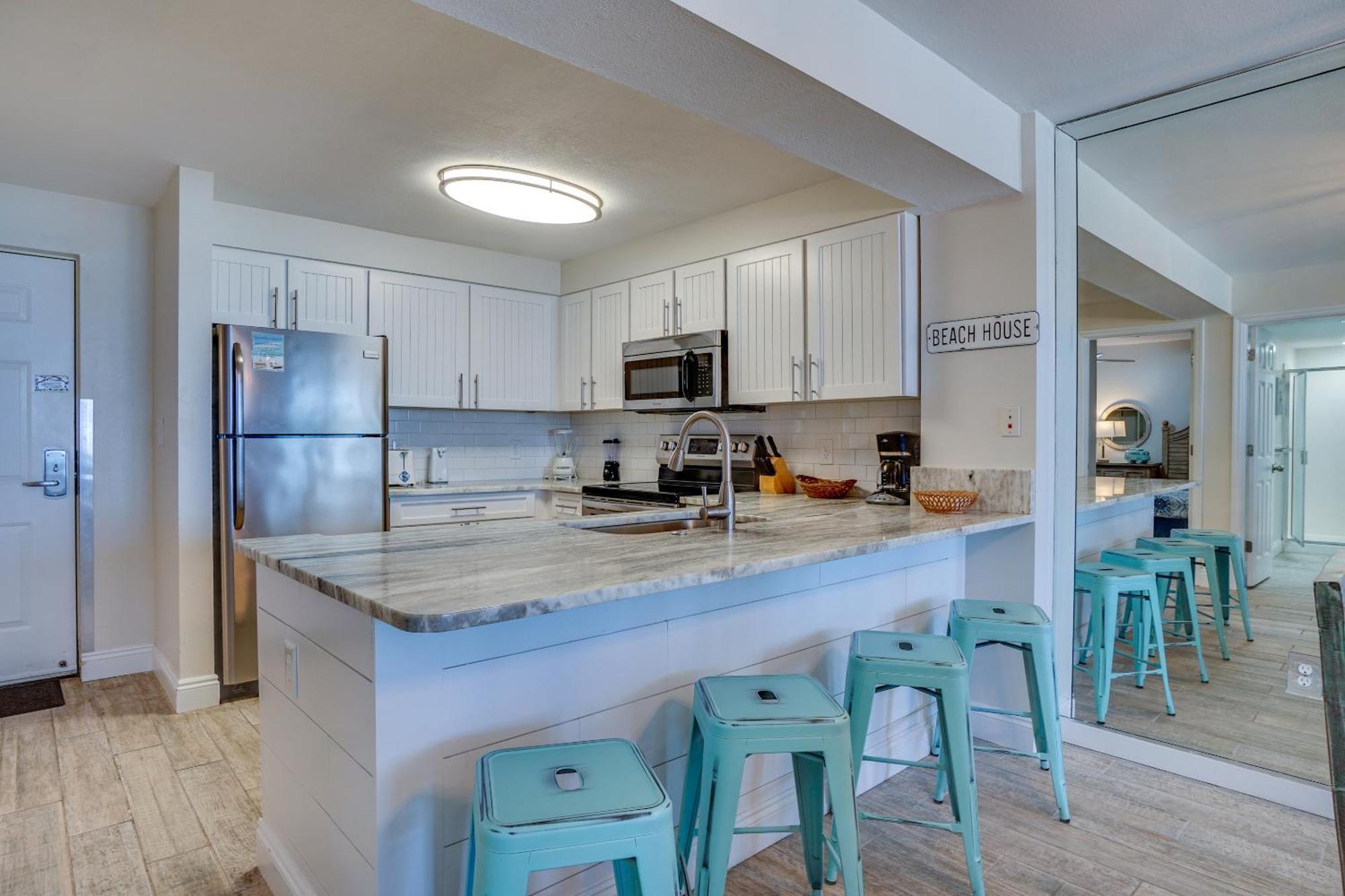 Pelican Beach Resort By Panhandle Getaways Destin Rum bild